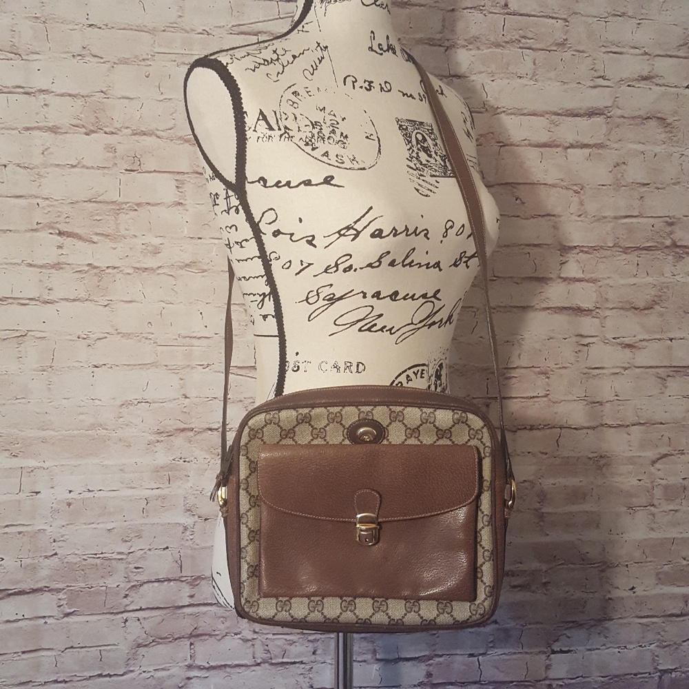 Gucci Rare Vintage Crossbody EUC
